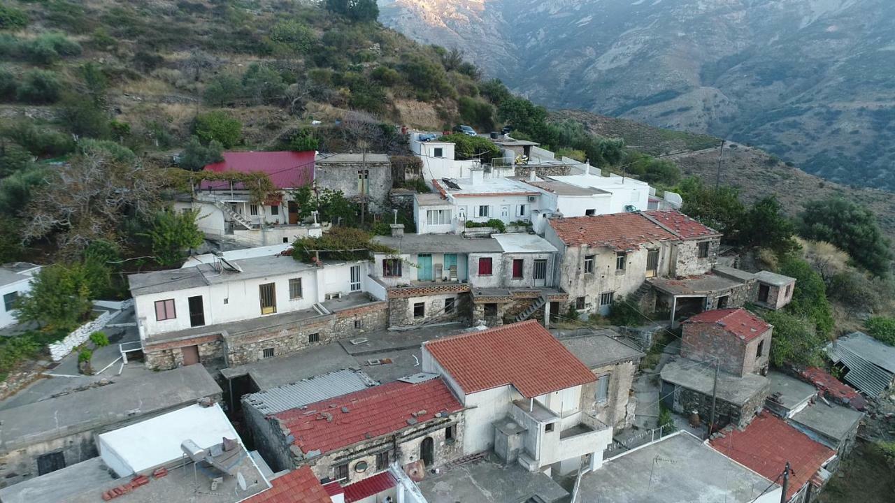 Вилла Aerinos House Экстерьер фото